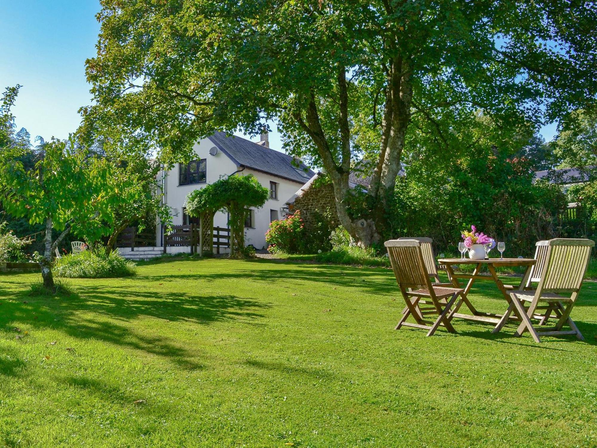 Clematis Cottage Холсворті Екстер'єр фото